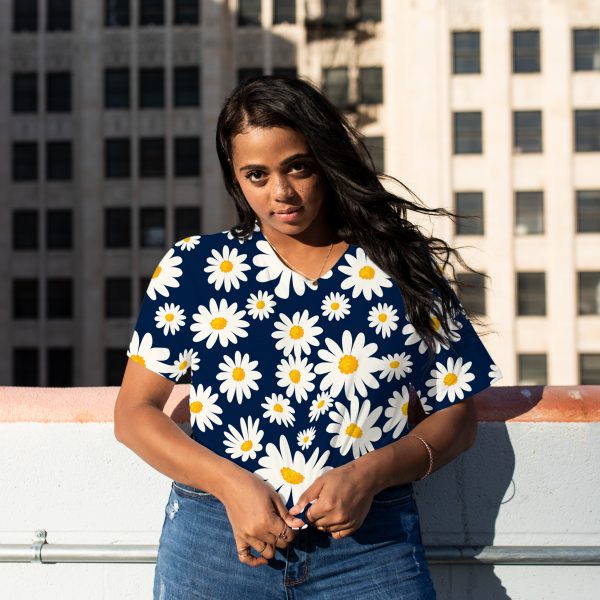 Navy Daisy - Ladies TShirt